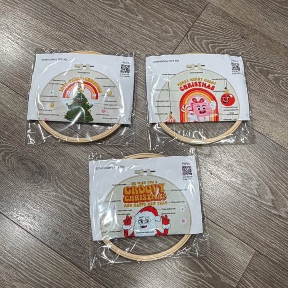 Armindou 8" Christman Embroidery Kit for Beginners-3 ct.